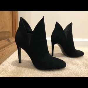 Kendall + Kylie Madison Black Suede Booties